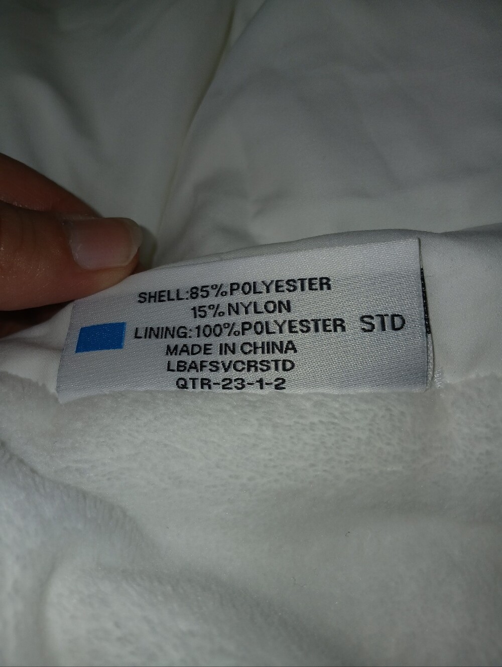 Four Seasons Spa Robe - Picture 5 of 9